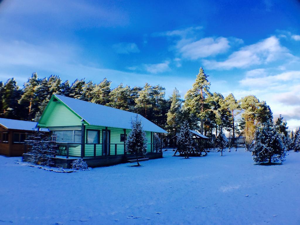 Kuivastujaani Hotel Kültér fotó